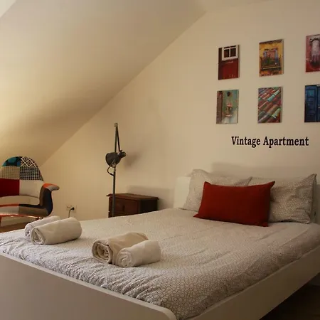 Tiles Square Apartments - Desterro Flats Apartment *