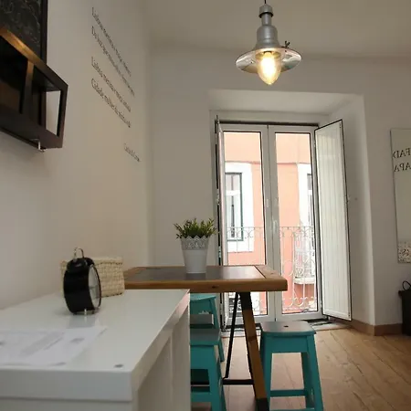 Tiles Square Apartments - Desterro Flats