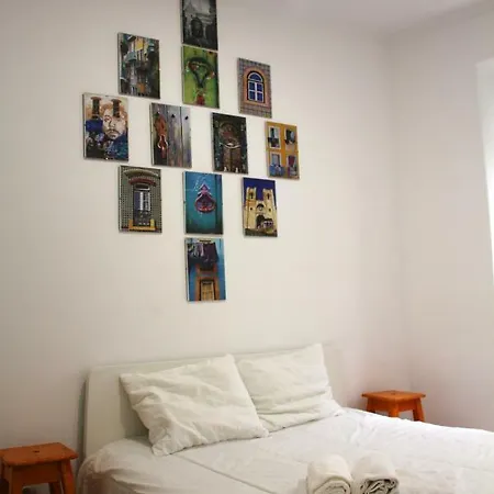 Tiles Square Apartments - Desterro Flats *